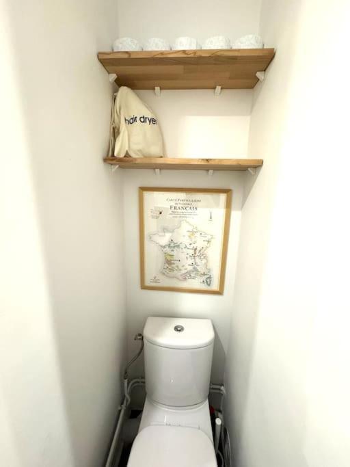 A Cozy Parisian Close To Eiffel Tower Appartement Parijs